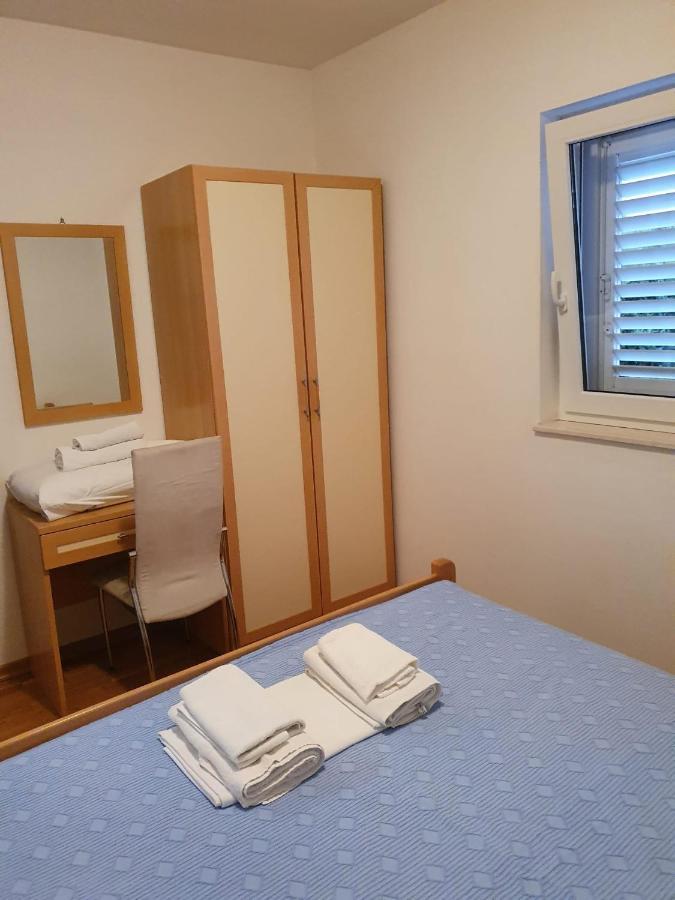 Aparthotel Marina Gromela Mirce エクステリア 写真