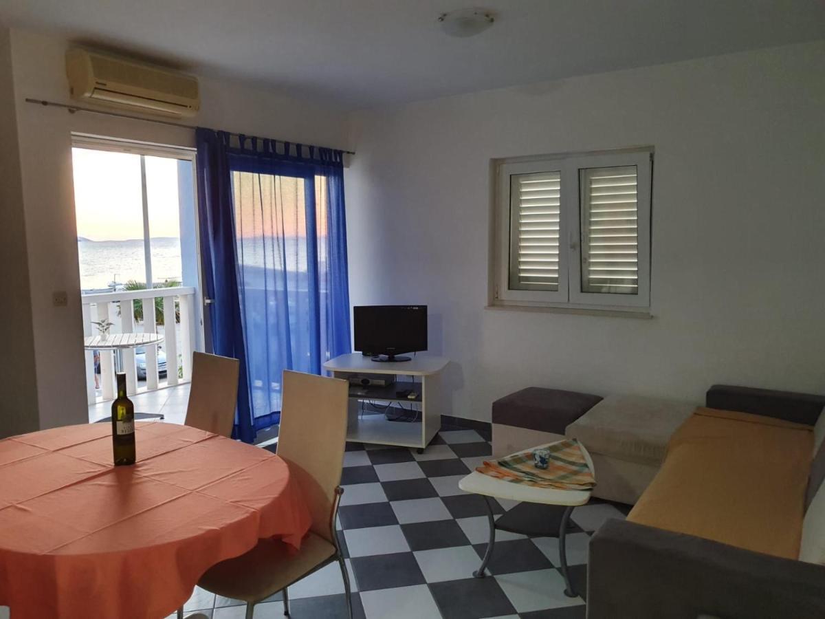 Aparthotel Marina Gromela Mirce エクステリア 写真