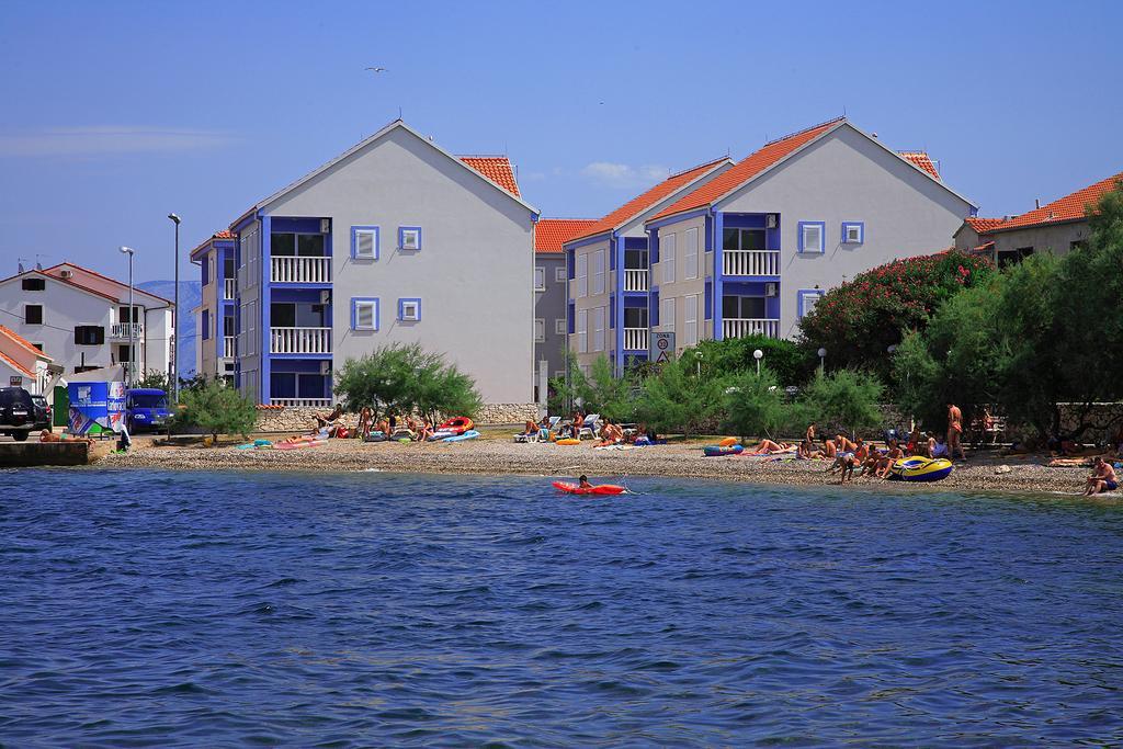 Aparthotel Marina Gromela Mirce 部屋 写真