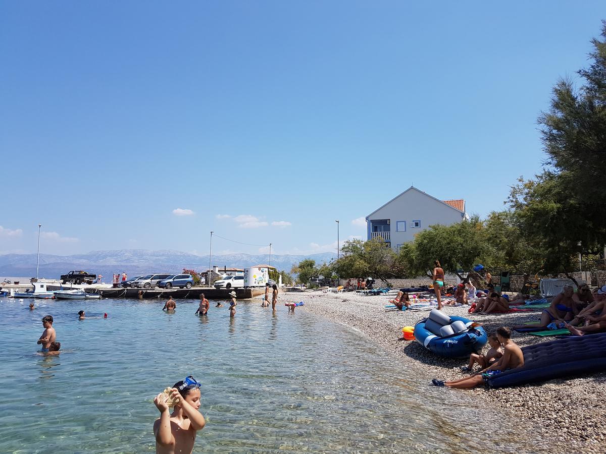 Aparthotel Marina Gromela Mirce エクステリア 写真